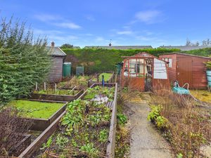 Growers Garden- click for photo gallery